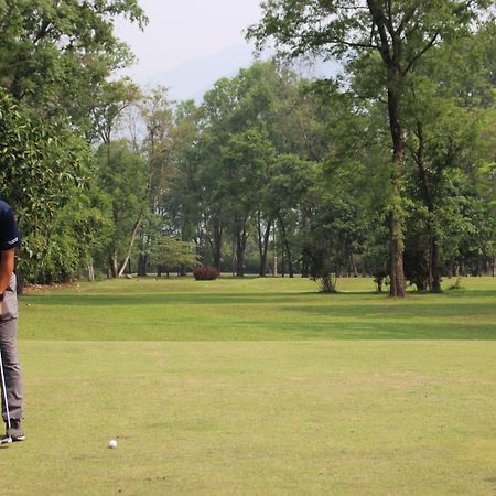 Miraaya Wellness And Golf Resort Chitwan Dış mekan fotoğraf