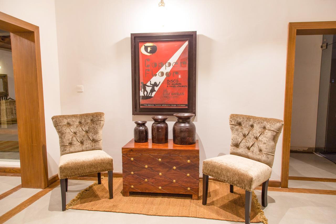 Miraaya Wellness And Golf Resort Chitwan Dış mekan fotoğraf