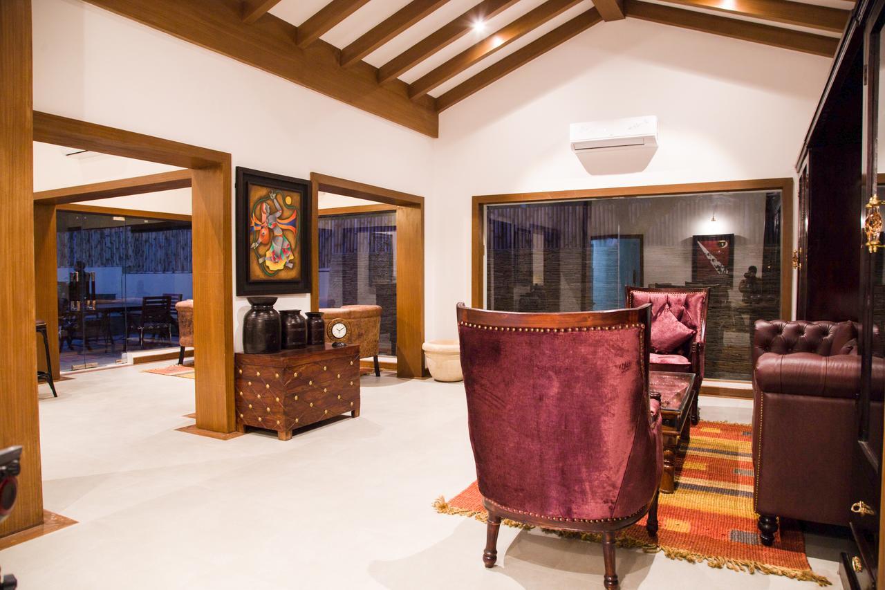 Miraaya Wellness And Golf Resort Chitwan Dış mekan fotoğraf