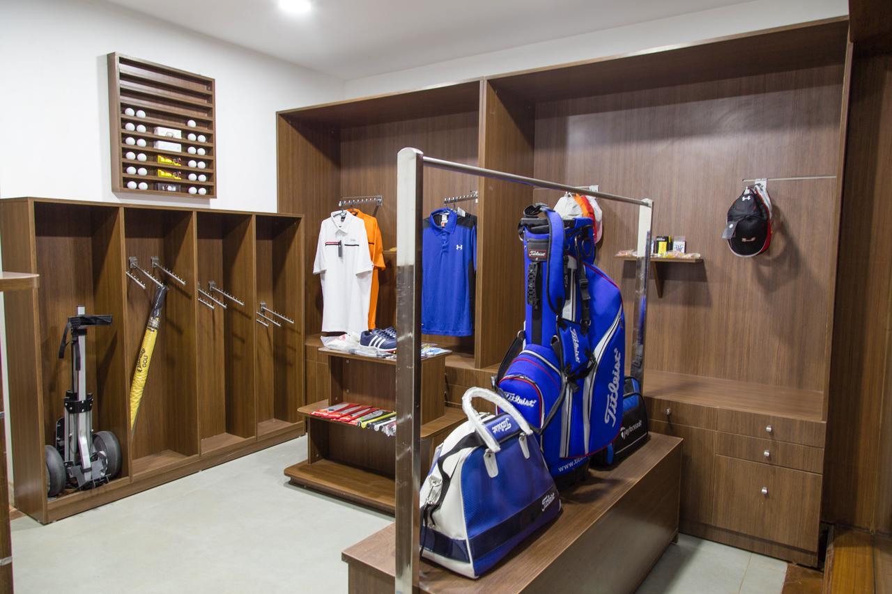 Miraaya Wellness And Golf Resort Chitwan Dış mekan fotoğraf