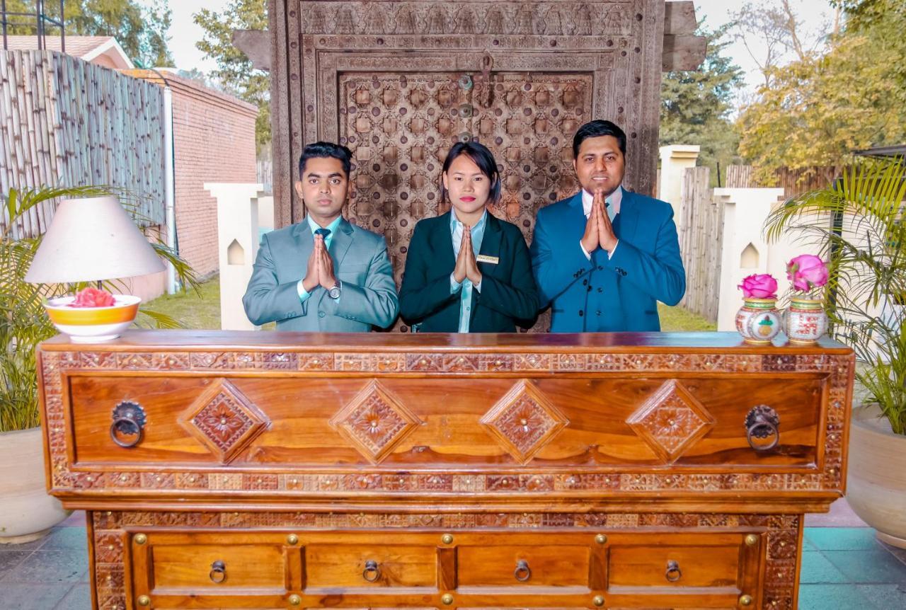 Miraaya Wellness And Golf Resort Chitwan Dış mekan fotoğraf