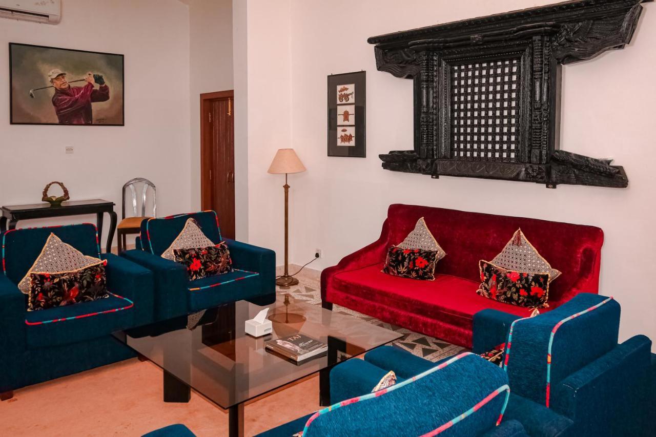 Miraaya Wellness And Golf Resort Chitwan Dış mekan fotoğraf